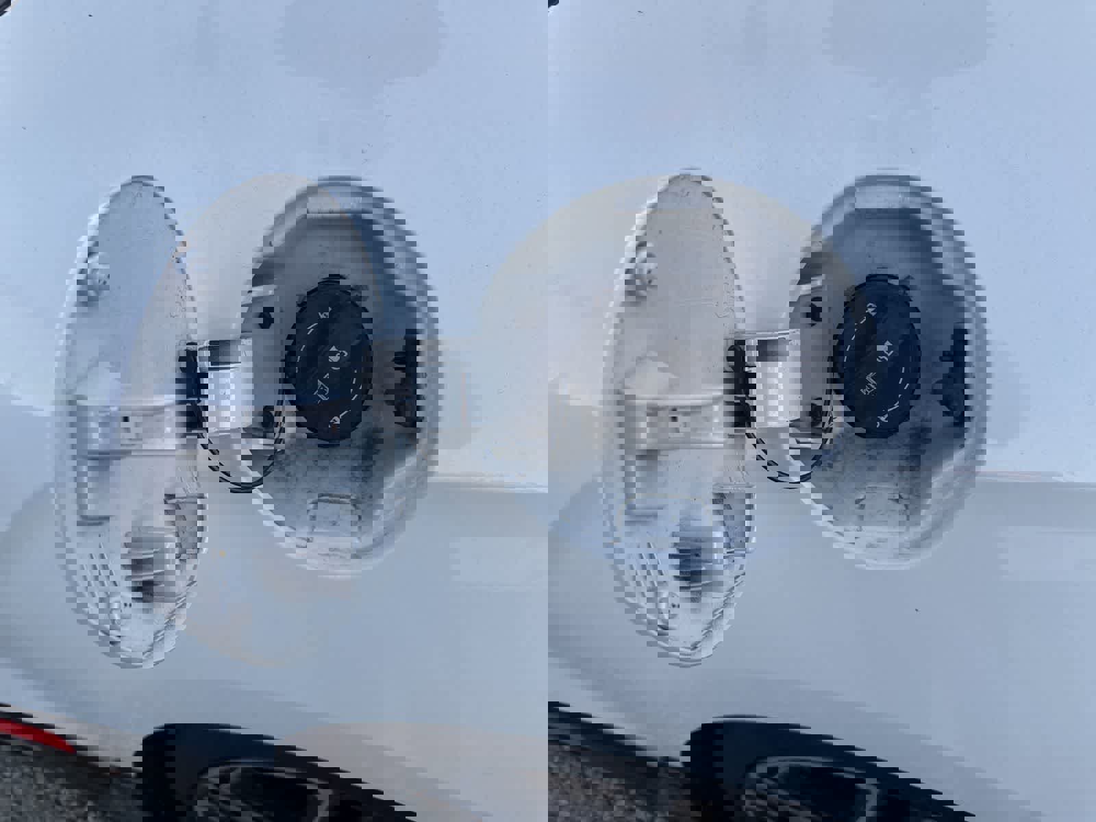 Used 2020 Hyundai Veloster N w/ Performance Package image 11