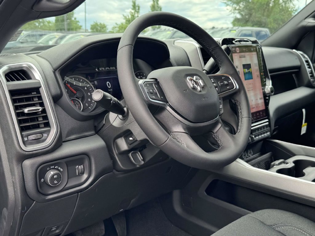 New 2026 RAM 2500 Big Horn AWD/4WD image 2