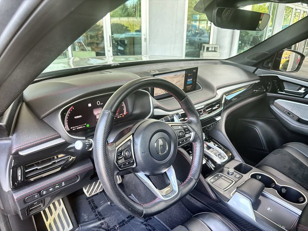 Used 2023 Acura MDX A-Spec AWD/4WD image 11