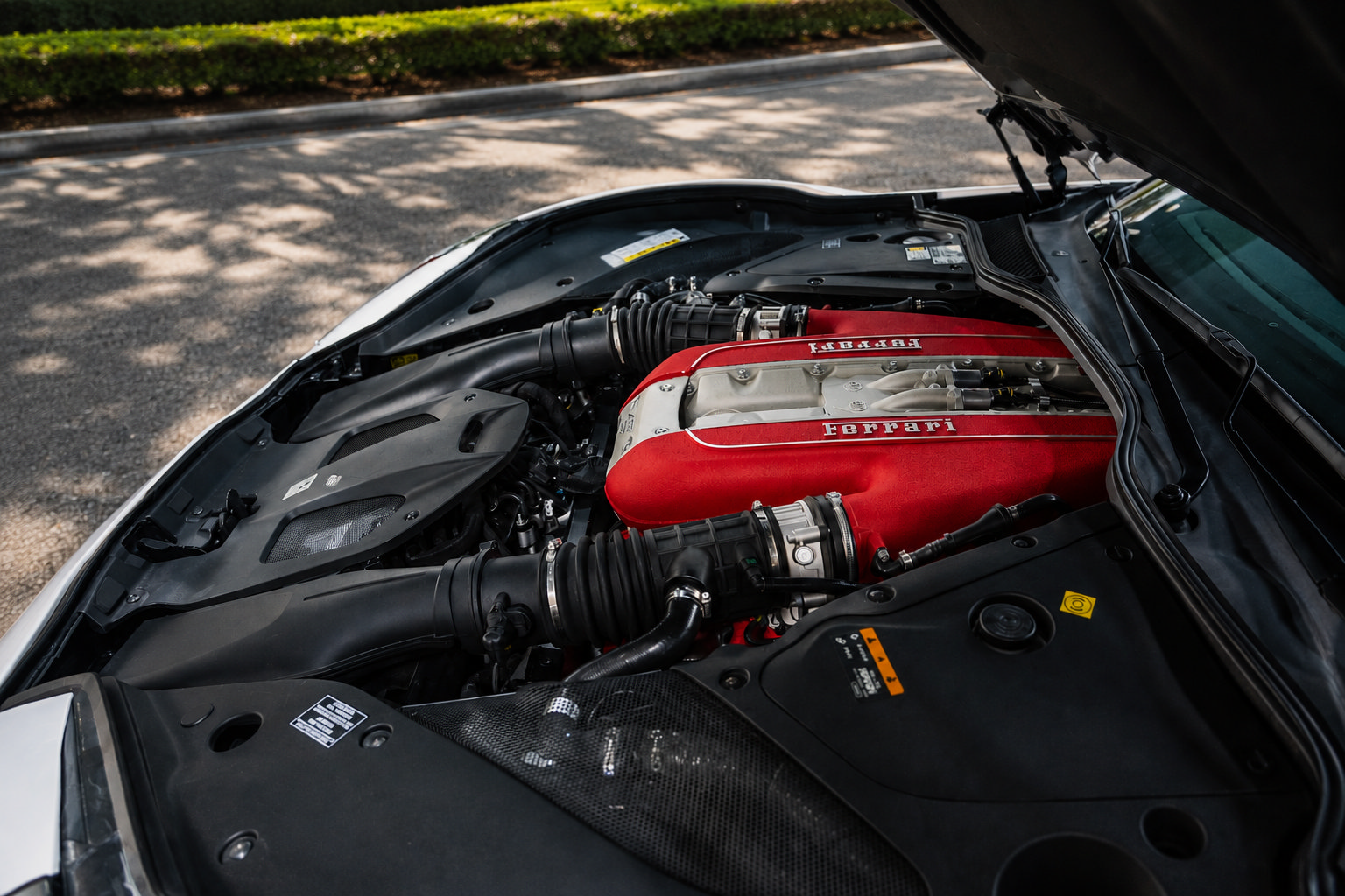 Used 2021 Ferrari 812 GTS RWD image 84