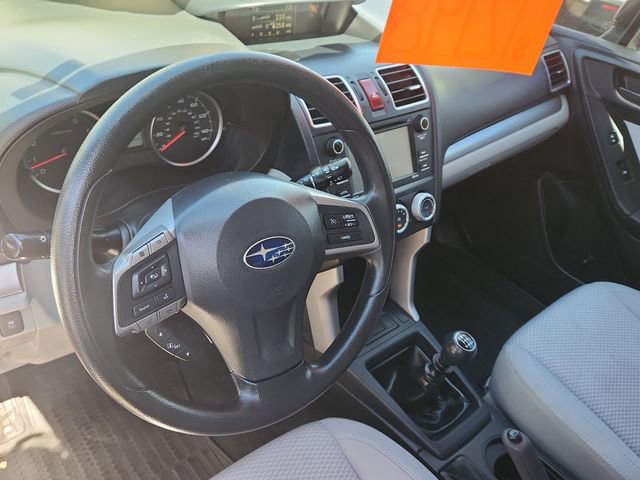 Used 2016 Subaru Forester 2.5i AWD/4WD image 9