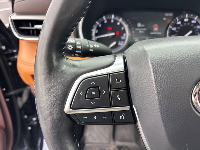 Used 2020 Toyota Highlander Platinum AWD/4WD image 21
