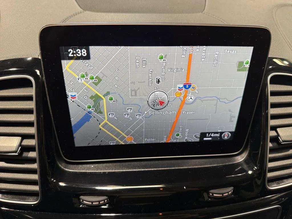 Used 2018 Mercedes-Benz GLS 550 4MATIC image 29