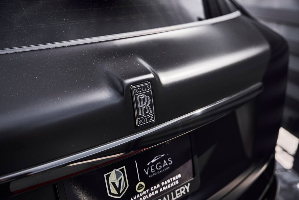 Used 2026 Rolls-Royce Cullinan Black Badge AWD/4WD image 12
