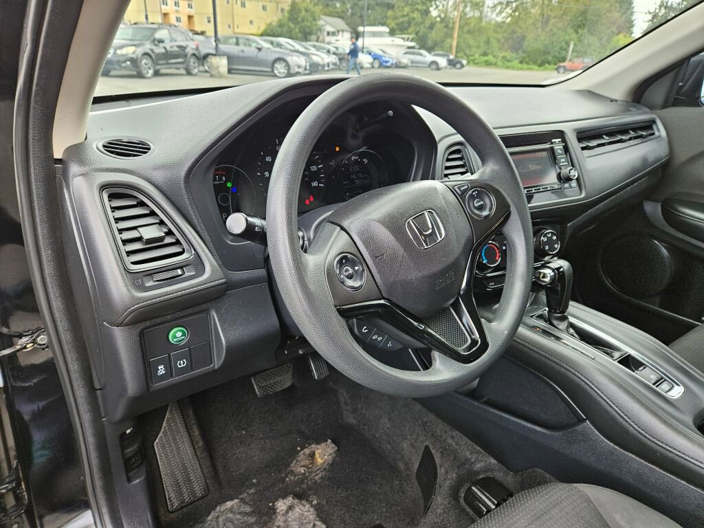 Used 2019 Honda HR-V LX image 15