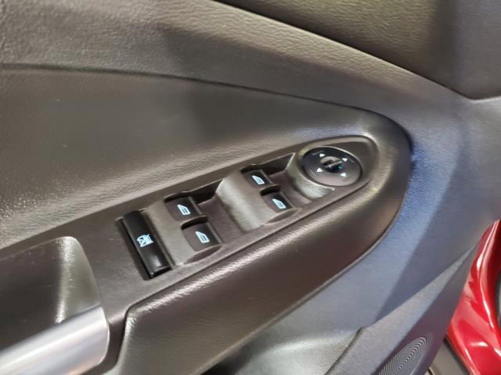 Used 2015 Ford Escape SE FWD image 13