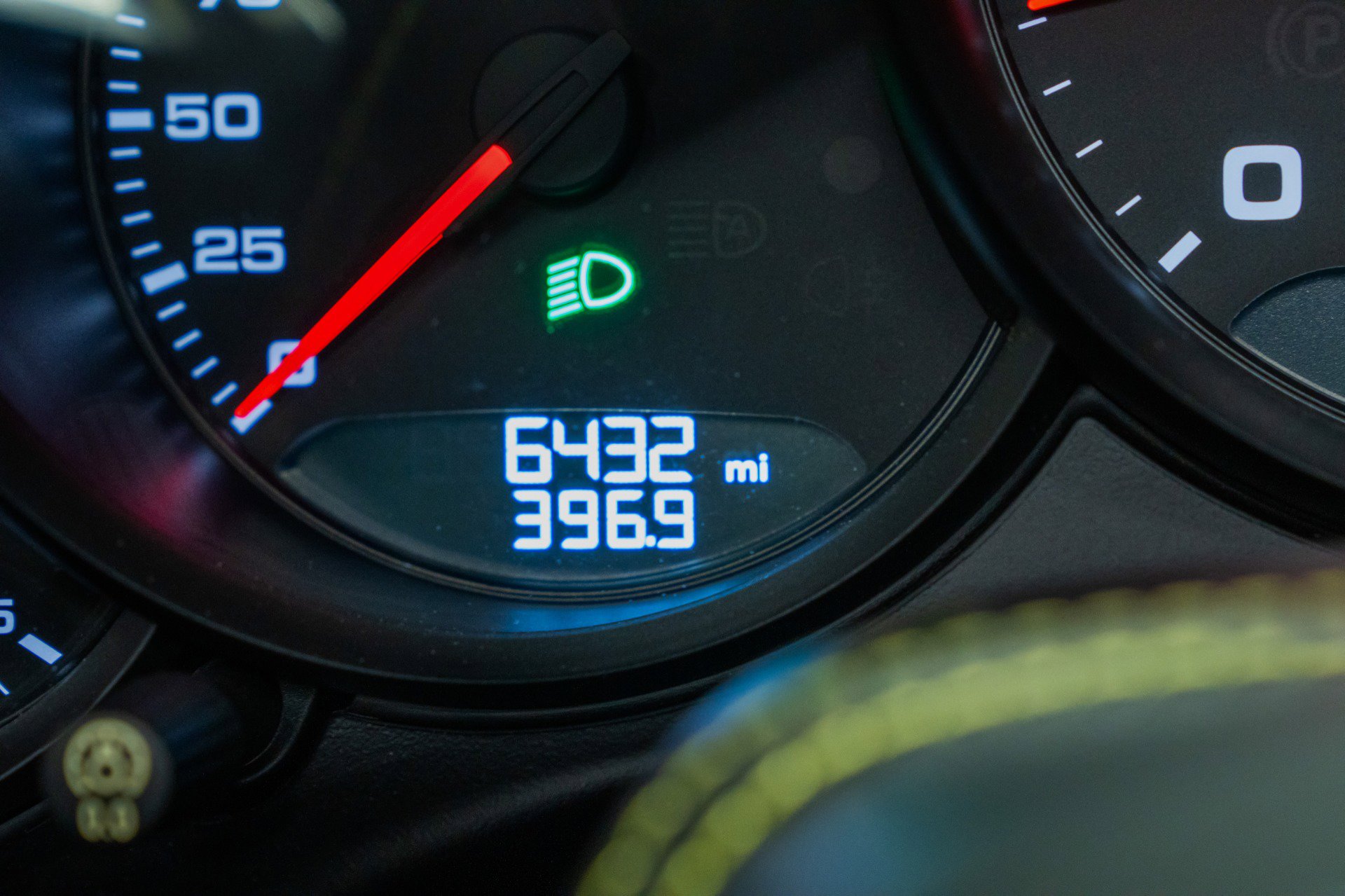 Used 2018 Porsche 911 Targa 4 GTS image 21