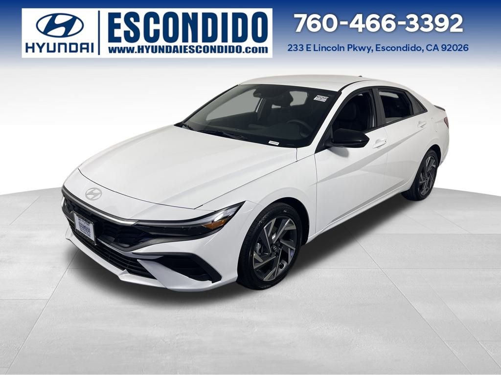 New 2025 Hyundai Elantra SEL image 1