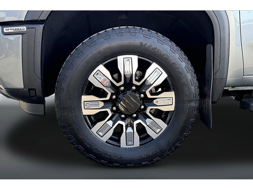 Used 2024 GMC Sierra 2500 Denali w/ Denali Reserve Package AWD/4WD image 27