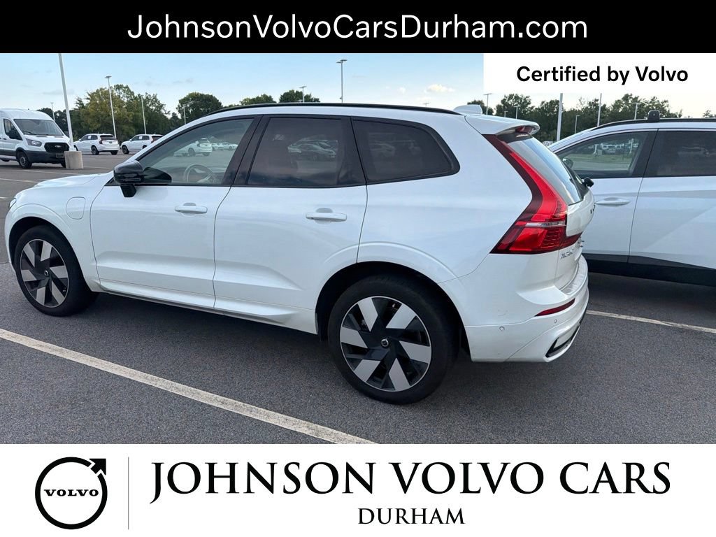 Used 2025 Volvo XC60 T8 Ultra w/ Protection Package Premier AWD/4WD image 8