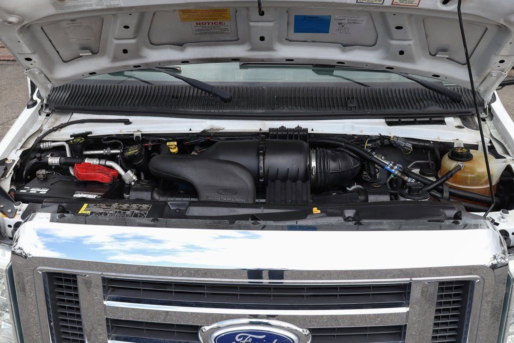 Used 2015 Ford E-450 and Econoline 450 Super Duty w/ Shuttle Bus Prep Package image 14