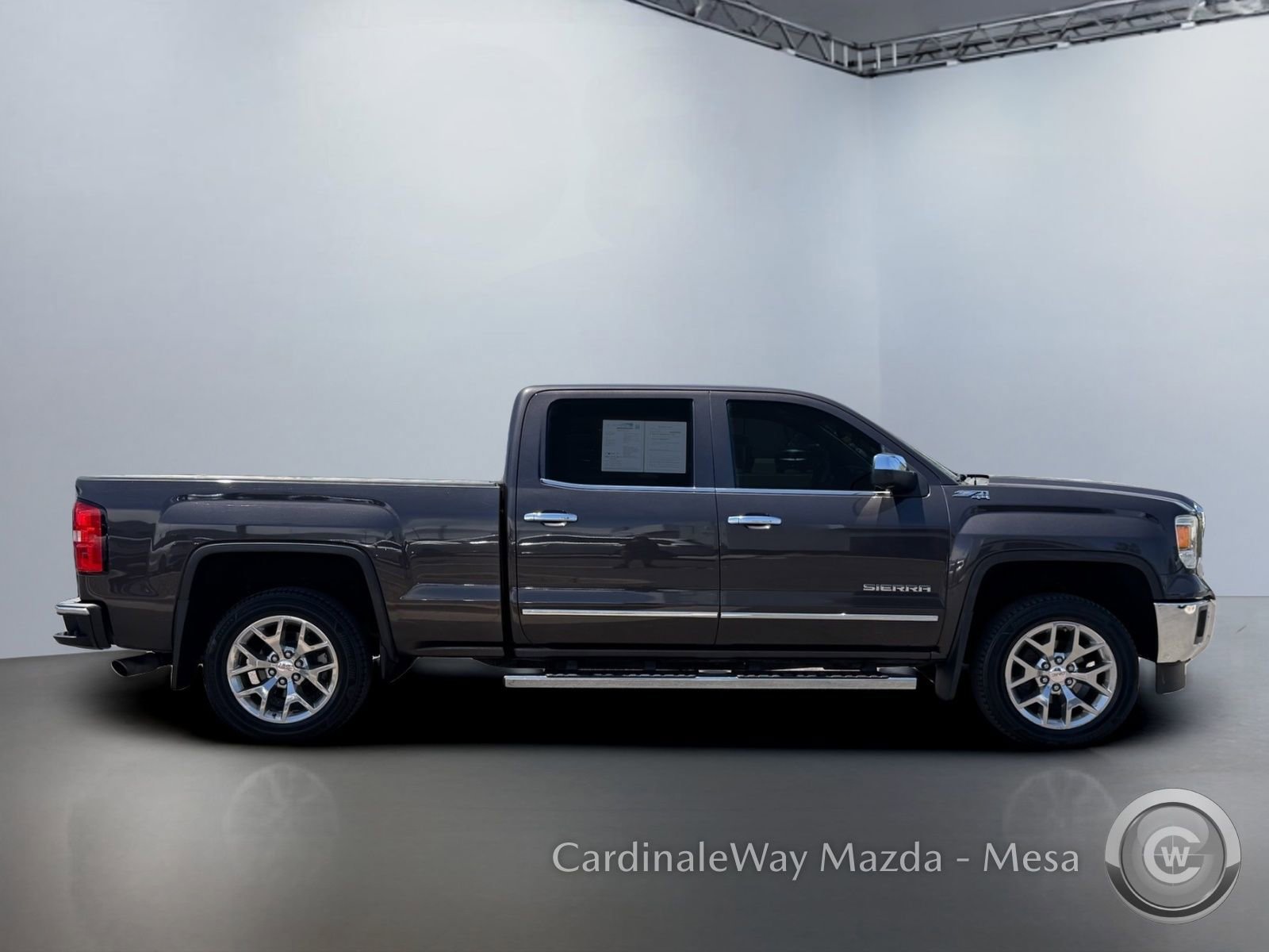 Used 2015 GMC Sierra 1500 SLT w/ SLT Crew Cab Value Package AWD/4WD image 3