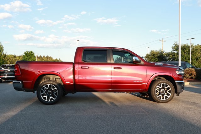 Used 2025 RAM 1500 Laramie AWD/4WD image 4