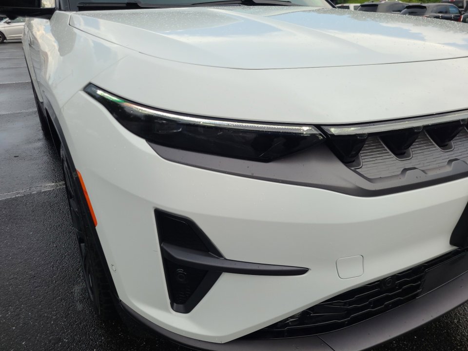 New 2025 Jeep Wagoneer Launch Edition image 24