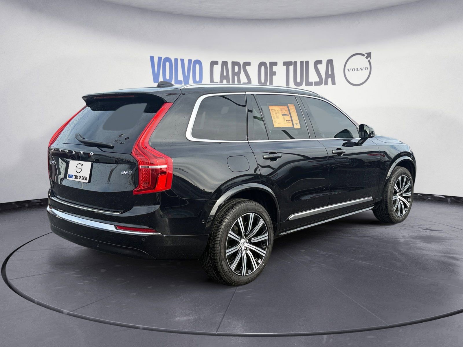 New 2025 Volvo XC90 B6 Plus w/ Protection Package Premier image 5
