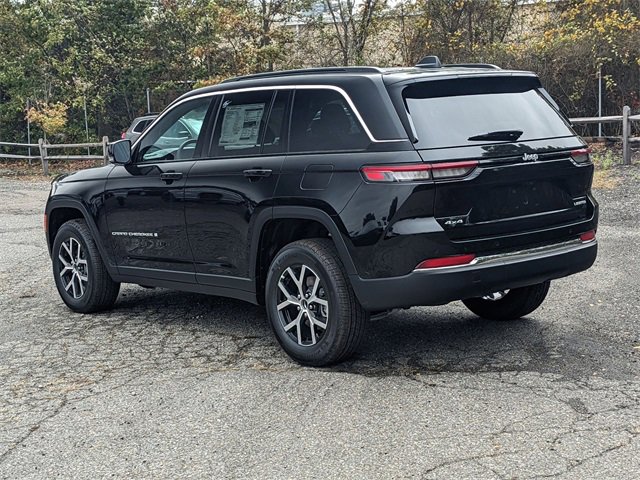 New 2025 Jeep Grand Cherokee Limited image 4