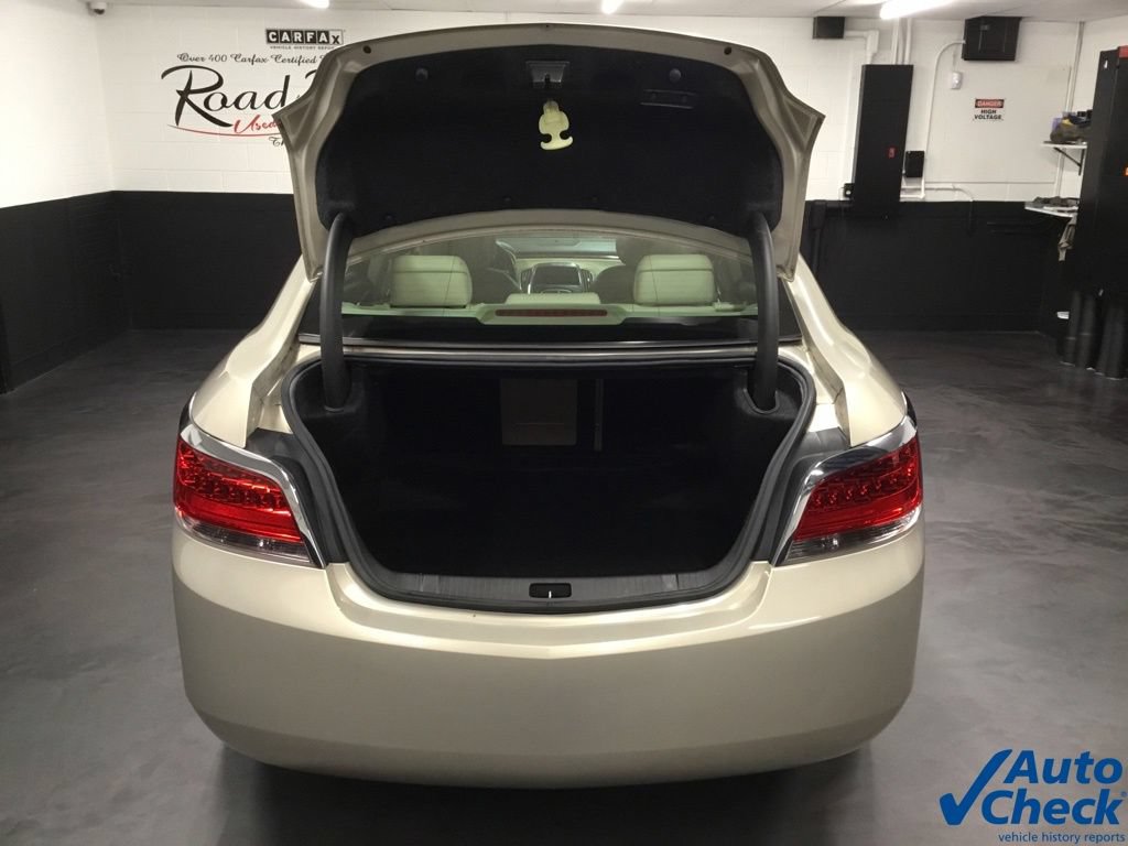 Used 2010 Buick LaCrosse CXL FWD image 12