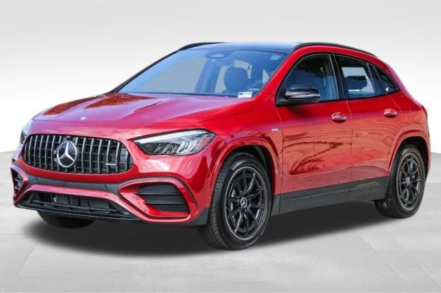 New 2025 Mercedes-Benz GLA 35 AMG 4MATIC image 3