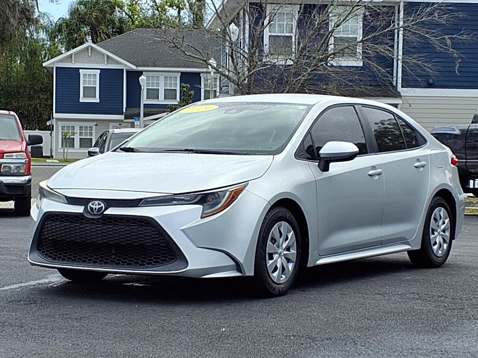 Used 2020 Toyota Corolla L image 1
