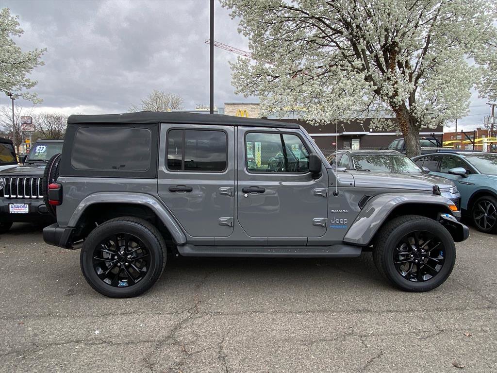 Used 2022 Jeep Wrangler Unlimited Sahara w/ Safety Group image 2