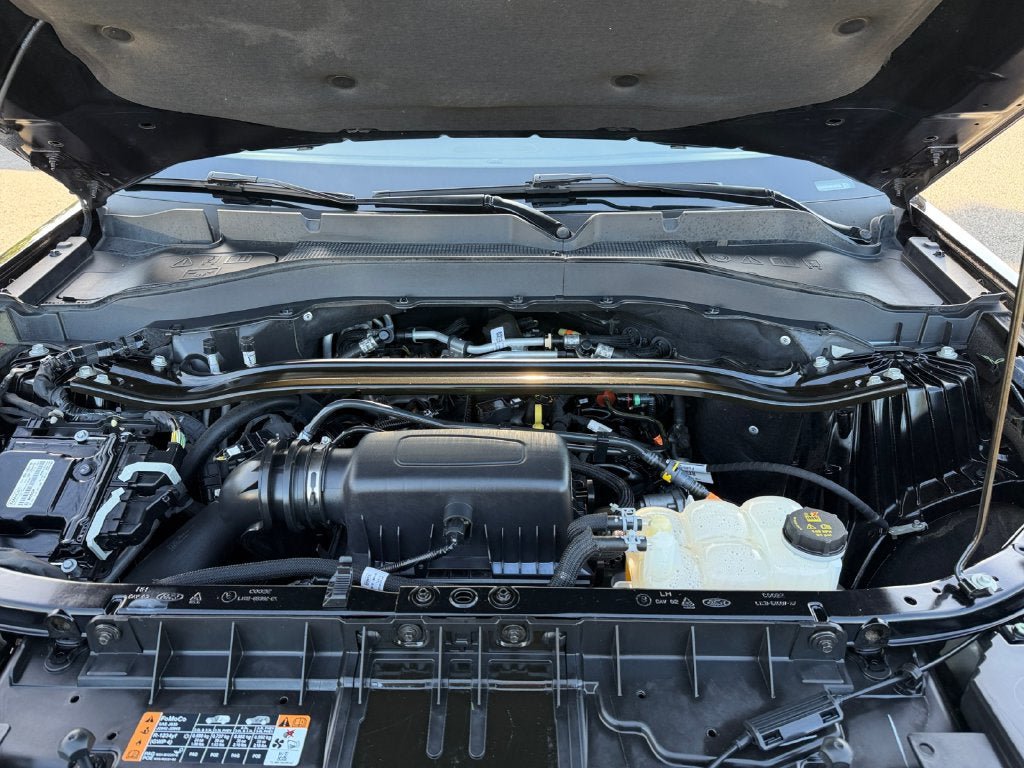 Used 2022 Ford Explorer ST-Line AWD/4WD image 29