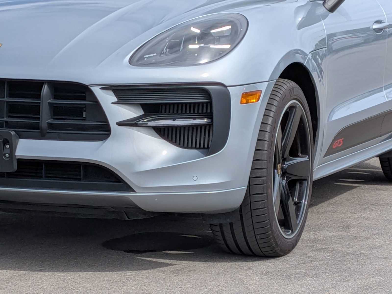 Used 2021 Porsche Macan GTS AWD/4WD image 10