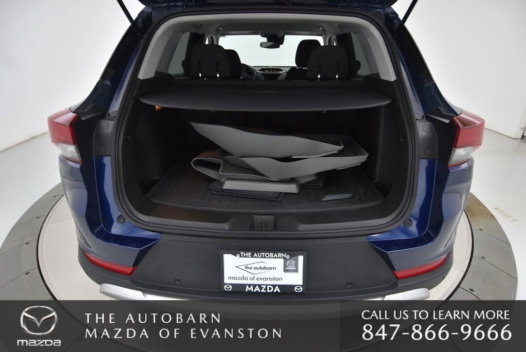 Used 2022 Chevrolet TrailBlazer LT w/ Driver Confidence Package image 32