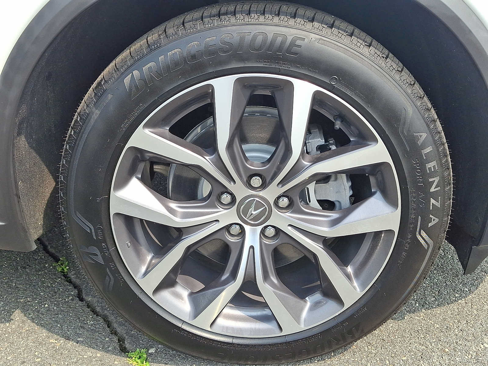 Certified 2024 Acura MDX SH-AWD w/ Technology Package image 8