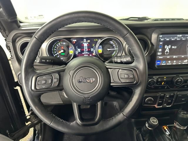 Used 2023 Jeep Wrangler Unlimited w/ Cold Weather Group image 14