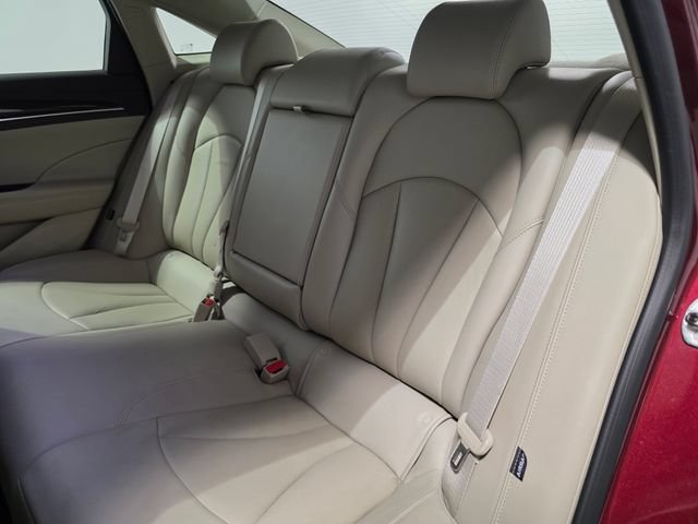 Used 2017 Buick LaCrosse Premium FWD image 27