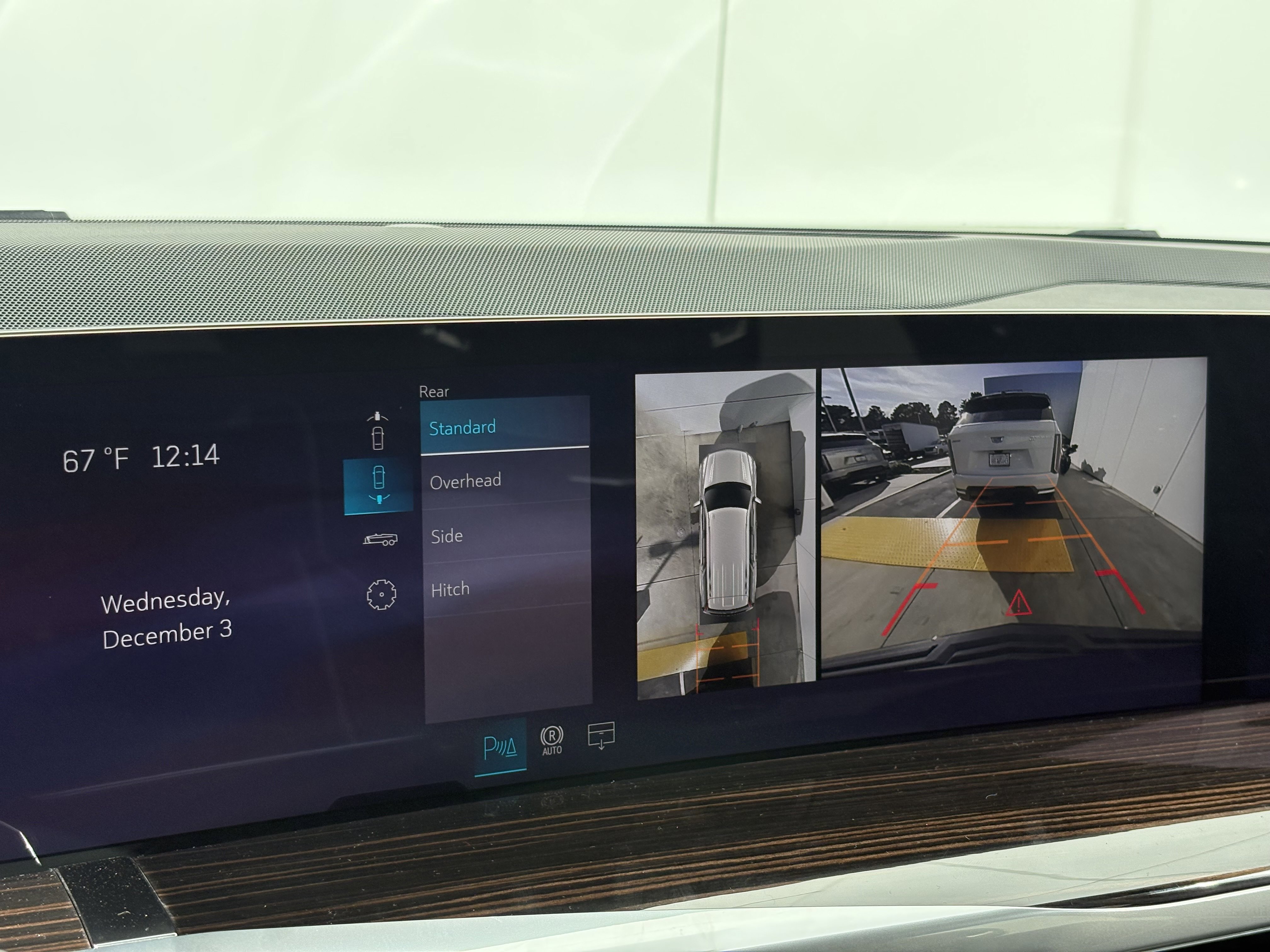 New 2026 Cadillac Escalade Luxury image 25