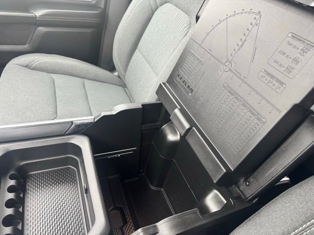 Used 2021 RAM 1500 Big Horn image 31