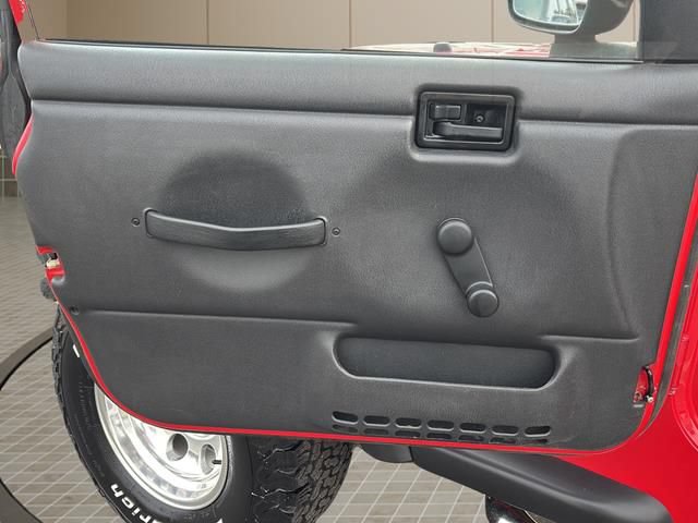 Used 2005 Jeep Wrangler Sport AWD/4WD image 16