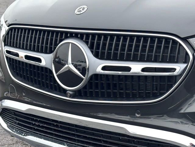 Certified 2026 Mercedes-Benz GLC 300 4MATIC image 4