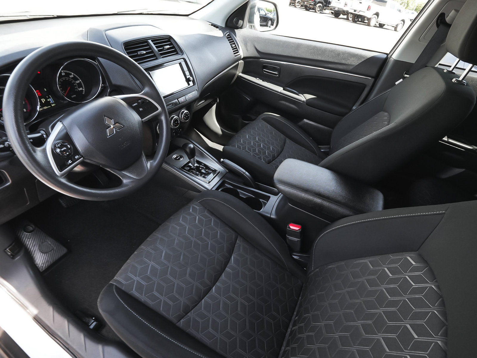 Used 2024 Mitsubishi Outlander Sport ES AWD/4WD image 14