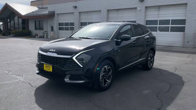 Used 2025 Kia Sportage LX image 5