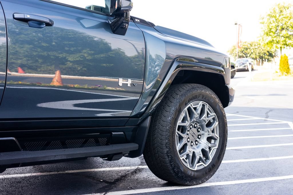 Used 2025 GMC Hummer EV 3X AWD/4WD image 12