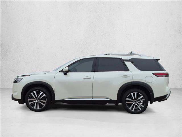 Used 2024 Nissan Pathfinder Platinum AWD/4WD image 8