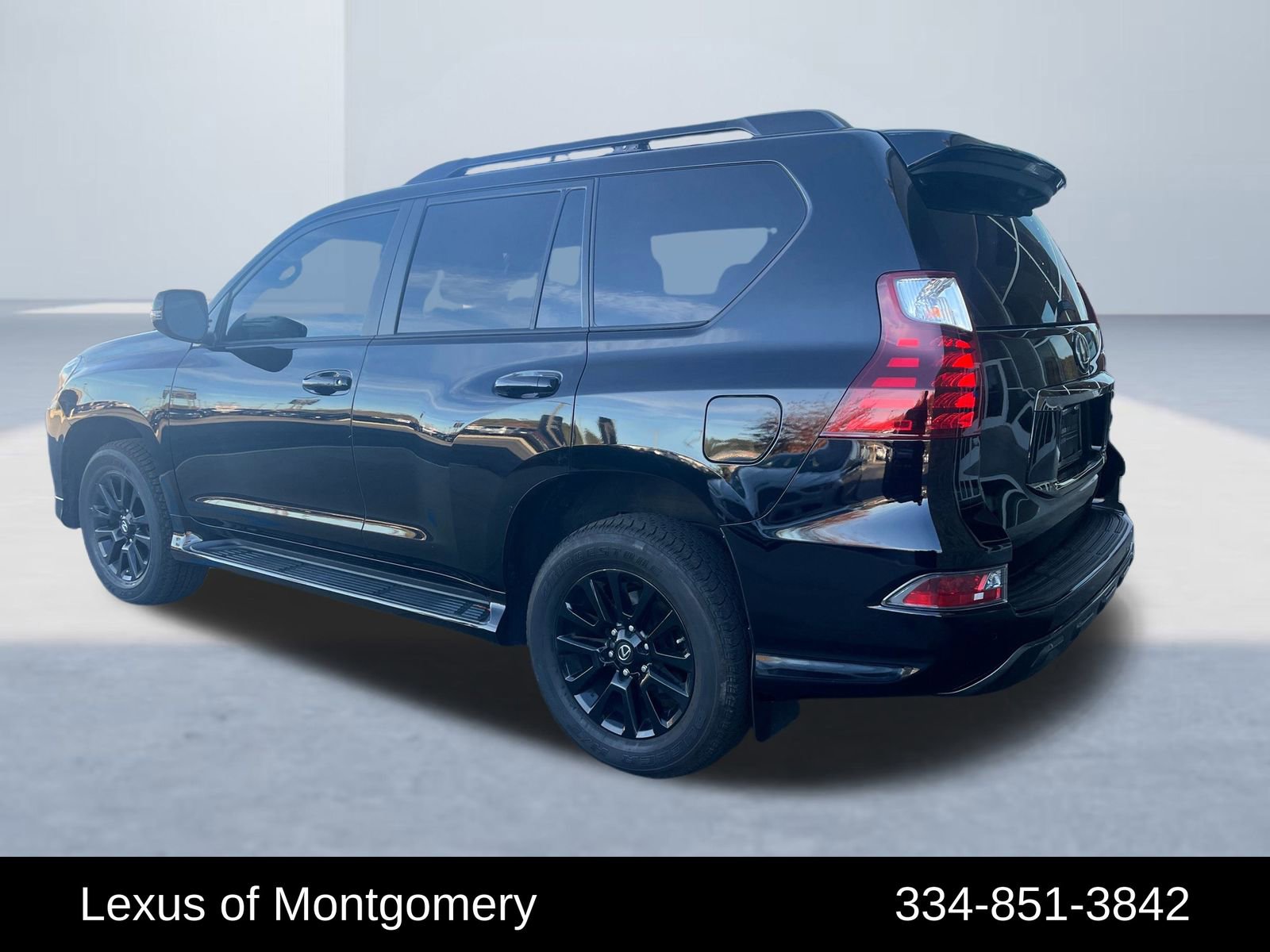 Used 2022 Lexus GX 460 image 3