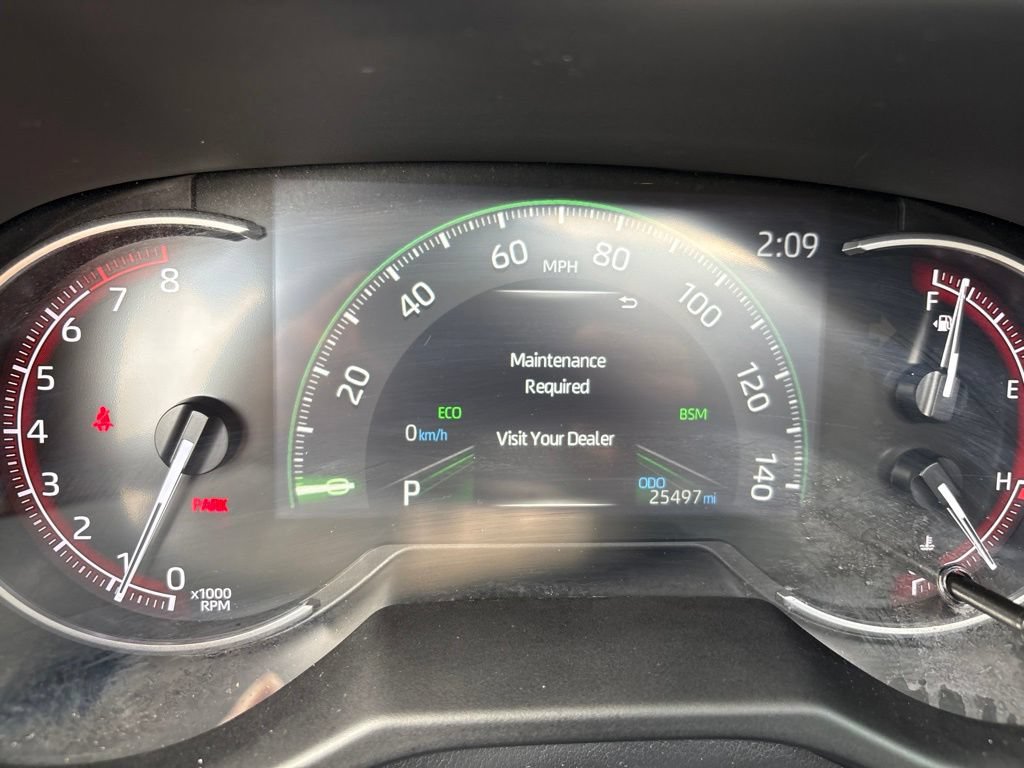 Used 2023 Toyota RAV4 XLE Premium FWD image 15