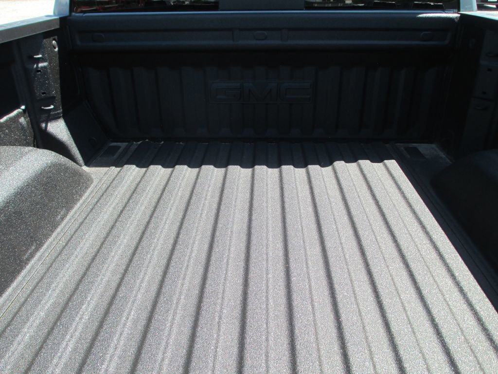 New 2026 GMC Sierra 1500 AT4 w/ AT4 Premium Package AWD/4WD image 6