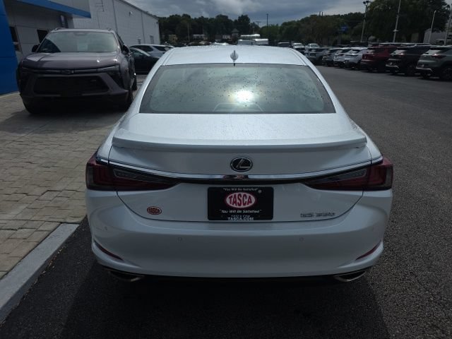 Used 2025 Lexus ES 350 w/ Premium Package FWD image 3