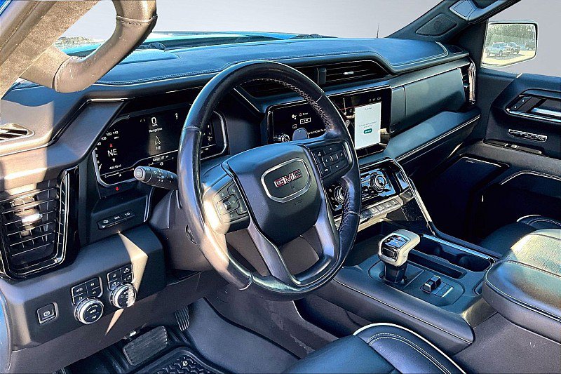 Used 2023 GMC Sierra 1500 AT4X AWD/4WD image 21