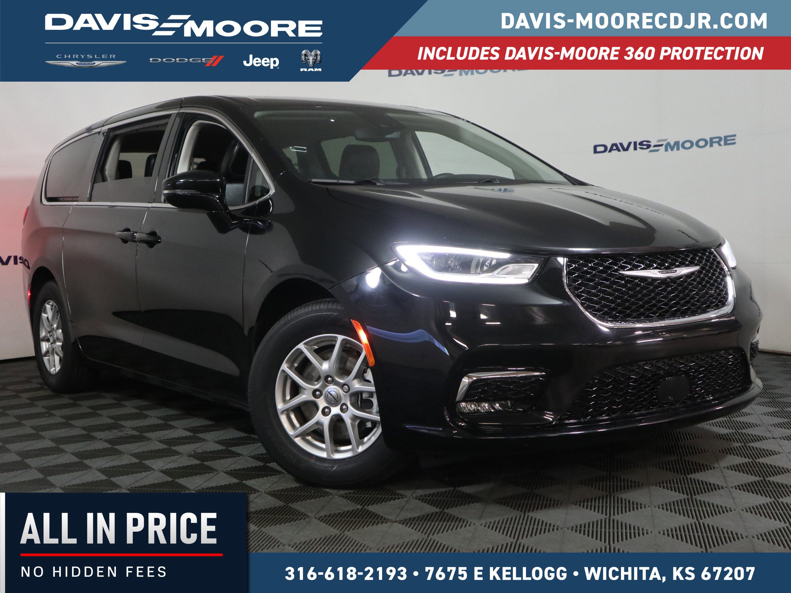 Used 2024 Chrysler Pacifica Touring-L