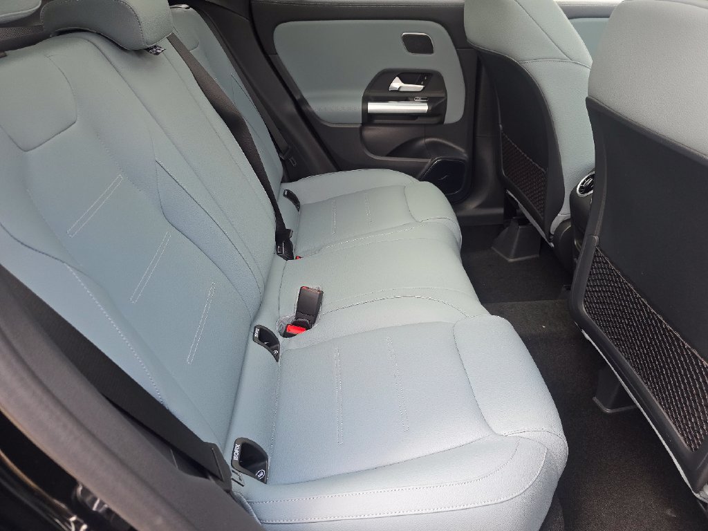New 2026 Mercedes-Benz GLA 250 4MATIC image 20