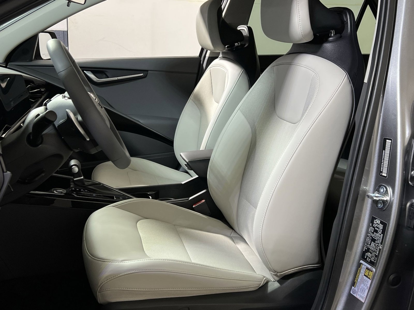 New 2026 Kia Niro EX w/ EX Premium Package image 11