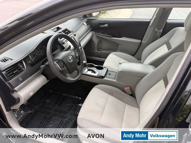 Used 2013 Toyota Camry LE FWD image 12
