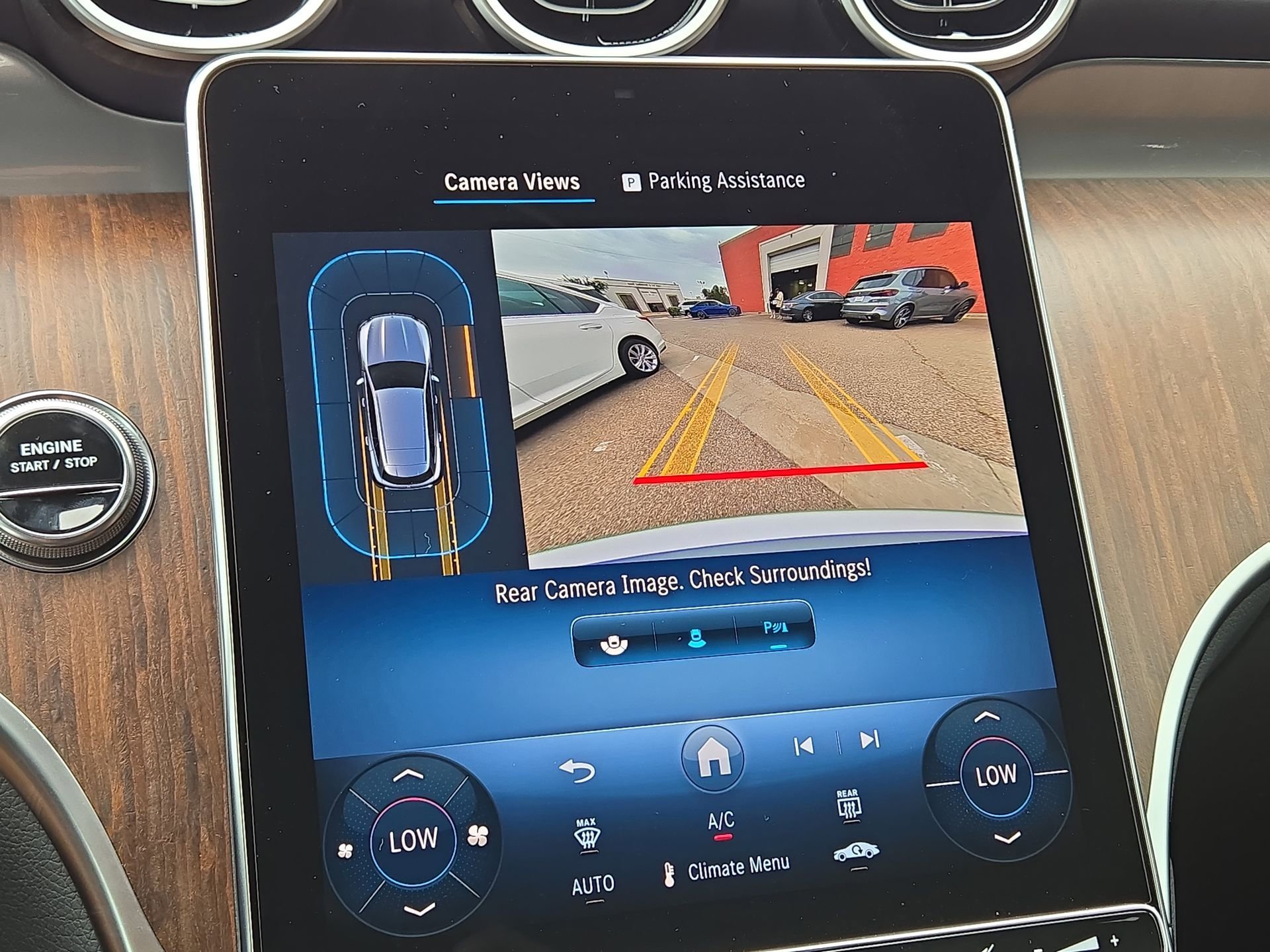 New 2025 Mercedes-Benz GLC 350e 4MATIC image 18