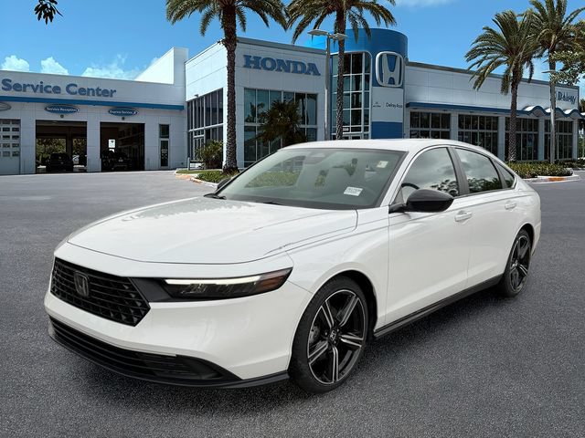 Used 2024 Honda Accord Sport image 4