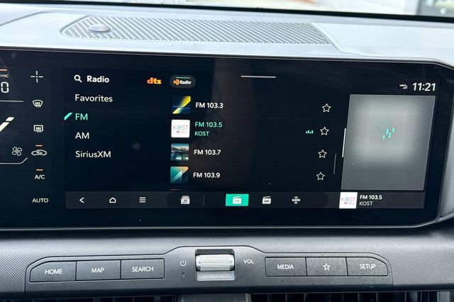 Certified 2025 Kia K4 EX FWD image 23